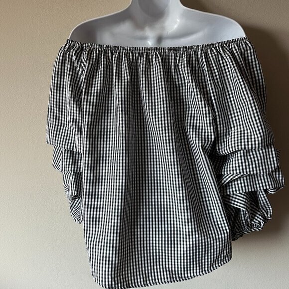 NWOT Roommates Off Shoulder Gingham Black and White 3/4" Puff Sleeve Top Size M - Picture 4 of 9